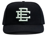 EE BASIC HAT 'BLACK OFF WHITE'