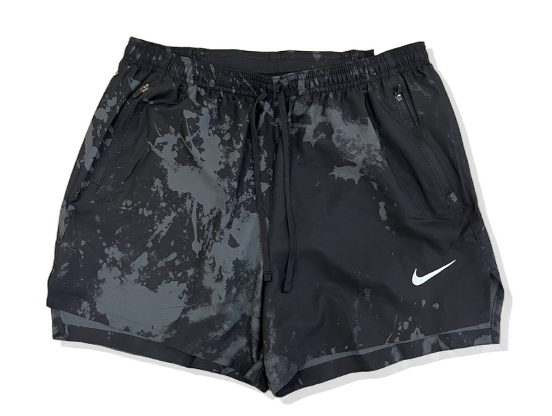 NIKE Dri-FIT Run Division Stride Shorts 'black bleached'