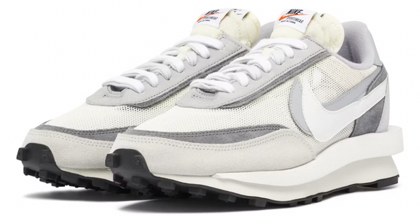 NIKE X SACAI LDWAFFLE SUMMIT WHITE