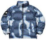 SUPREME X NORTH FACE BLEACHED INDIGO NUPTSE (FW21)