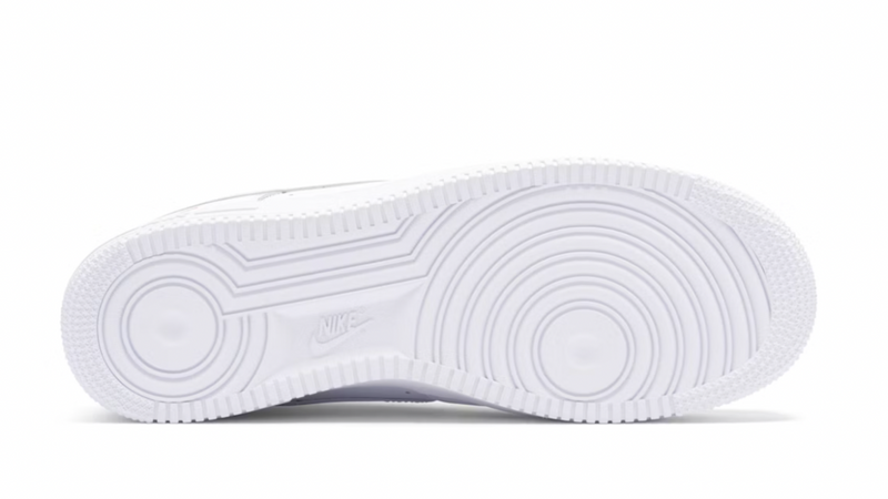 NIKE AIR FORCE 1 X SUPREME 'WHITE'
