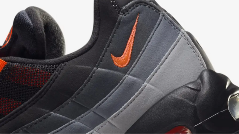 NIKE AIR MAX 95 HYPER CRIMSON